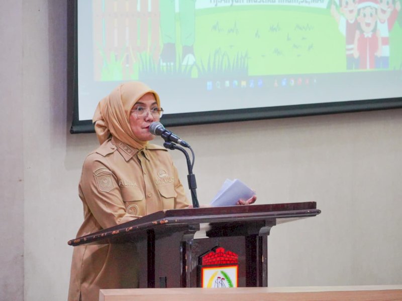 Wakil Wali Kota Makassar sekaligus Ketua Tim Percepatan Penurunan Stunting (TPPS) Kota Makassar, Aliyah Mustika Ilham, saat membuka dan menjadi narasumber dalam Rapat Koordinasi Stunting Kota Makassar,  di Ruang Sipakatau, Balai Kota Makassar, Selasa (16/12/2025). @Jejakfakta/dok. Humas Pemkot Makassar