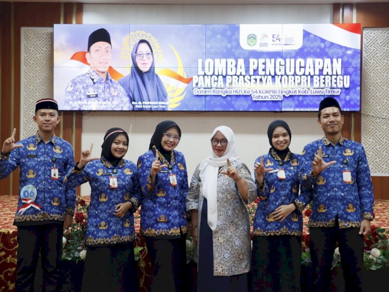 Wakil Bupati Luwu Timur, Hj. Puspawati Husler, menghadiri Lomba Pengucapan Panca Prasetya KORPRI Beregu di Aula Sasana Praja Kantor Bupati Luwu Timur, Jumat (28/11/2025). @Jejakfakta/dok. istimewa