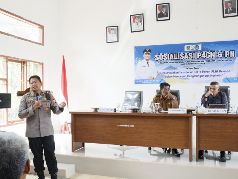 Kesbangpol) Kabupaten Luwu Timur menggelar Sosialisasi P4GN dan PN (Pencegahan, Pemberantasan, Penyalahgunaan, dan Peredaran Gelap Narkotika serta Prekursor Narkotika) di Aula Kesbangpol Luwu Timur, Selasa (02/12/2025). @Jejakfakta/dok.  IKP-Humas/Kominfo-SP