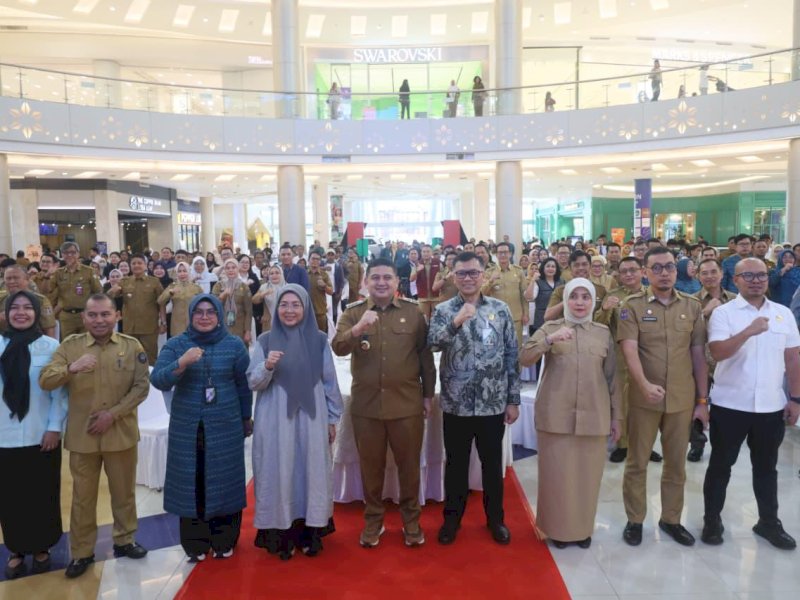Launching Program Jaminan Hari Tua (JHT) Pekerja Rentan dan Sistem Keagenan Penggerak Jaminan Sosial (PERISAI) Kota Makassar Tahun 2026 di Atrium Trans Studio Mall Makassar, Senin (12/1/2026). @Jejakfakta/dok. Istimewa