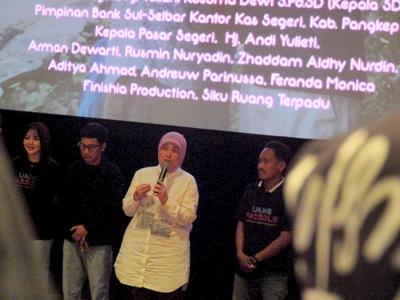 Wakil Wali Kota Makassar, Aliyah Mustika Ilham, saat menghadiri nonton bareng (nobar) film Uang Passolo di Mal Ratu Indah, Jalan Ratulangi, Makassar, Jumat (16/1/2026). @Jejakfakta/dok. Humas Pemkot Makassar