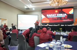 Raker Jadi Titik Awal Konsolidasi, Munafri: Alumni FH Unhas Harus Aktif Merespons Isu Hukum Nasional