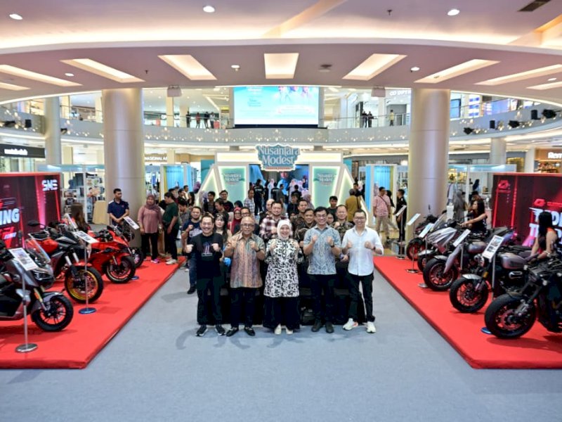 Wakil Wali Kota Makassar, Aliyah Mustika Ilham, secara resmi membuka Grand Opening Showroom QJ Motor Makassar yang berlangsung di Trans Studio Mall Makassar, Sabtu (17/1/2026). @Jejakfakta/dok. Humas Pemkot Makassar
