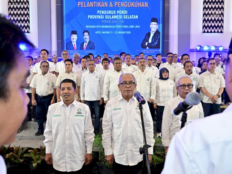 Wali Kota Makassar, Munafri Arifuddin, bersama Wakil Wali Kota Makassar, Aliyah Mustika Ilham, menghadiri pelantikan Pengurus Provinsi Persatuan Olahraga Domino Indonesia (PORDI) Sulawesi Selatan periode 2026&ndash;2029, yang digelar di Maxone Hotel Makassar, Rabu (21/1/2026). @Jejakfakta/dok. Pemkot Makassar