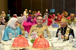 Wakil Wali Kota Makassar Tampil Berbusana Adat, Tegaskan Dukungan Pelestarian Budaya Luwu