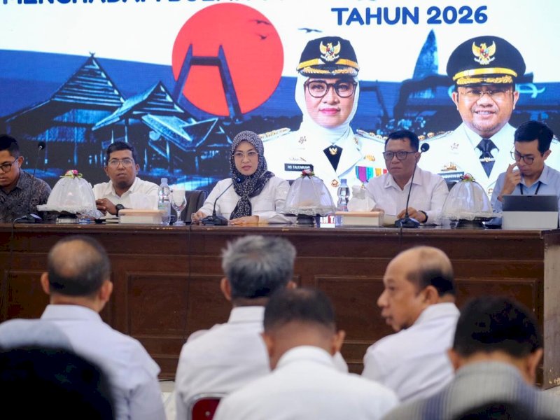 Bupati Gowa Sitti Husniah Talenrang, saat membuka High Level Meeting (HLM) Tim Pengendali Inflasi Daerah (TPID) Kabupaten Gowa di Baruga Tinggimae, Rumah Jabatan Bupati Gowa, Rabu (11/2/2026). @Jejakfakta/dok. Humas Pemkab Gowa