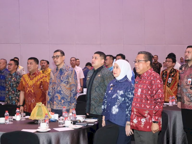 Wali Kota Makassar Munafri Arifuddin, Wakil Wali Kota Makassar, Aliyah Mustika Ilham saat menghadiri Forum Lintas Perangkat Daerah yang digelar Bappeda Kota Makassar di Hotel Four Points by Sheraton, Kamis (12/2/2026). @Jejakfakta/dok. Humas Pemkot Makassar