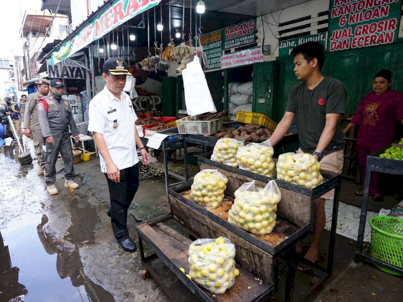 Pemkot Makassar meminta pedagang untuk tidak berjualan di atas trotoar. @Jejakfakta/dok. Istimewa