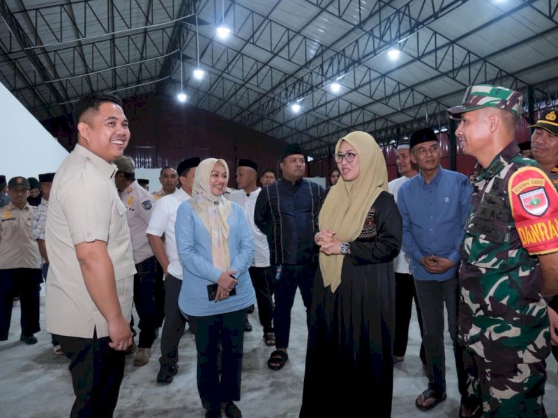 Bupati Gowa, Sitti Husniah Talenrang, saat mendampingi kunjungan Dzulfikar Ahmad Tawalla di KDMP Desa Bone, Sabtu (21/2/2026). @Jejakfakta/dok. Humas Pemkab Gowa 