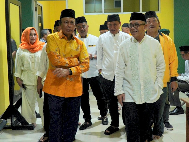 Tokoh senior Partai Golkar Sulawesi Selatan, Ilham Arief Sirajuddin, menghadiri peringatan Nuzul Quran yang dirangkaikan dengan konsolidasi kader Partai Golkar Sulsel di Kantor DPD I Golkar Sulsel, Sabtu (7/3/2026). @Jejakfakta/Reza Arifuddin