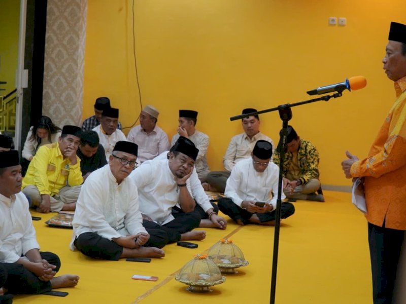 Pelaksana Tugas (Plt) Ketua DPD I Golkar Sulsel, Muhidin M Said, saat memberikan sambutan konsolidasi kader Golkar Sulsel, Sabtu (7/3/2026). @Jejakfakta/Reza Arifuddin
