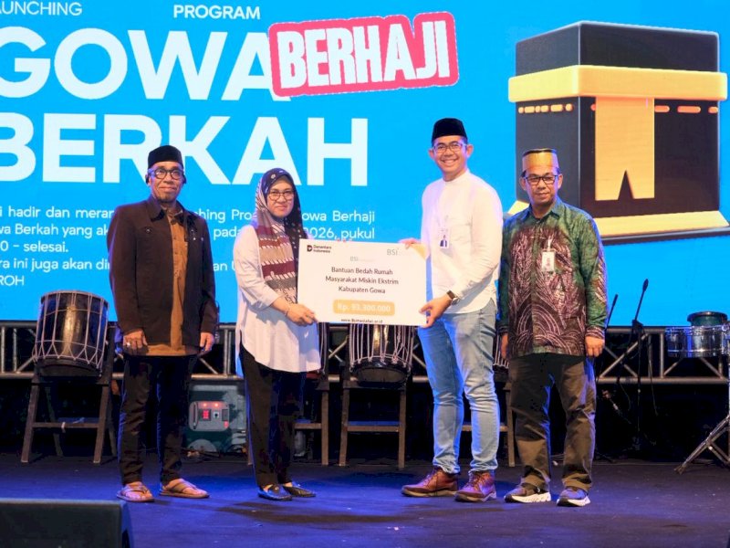 Bupati Gowa, Sitti Husniah Talenrang, saat menghadiri peluncuran Program Gowa Berhaji, Gowa Berkah pada Festival Ramadan Hati Damai di Zona A RTH Syekh Yusuf, Rabu (11/3/2026). @Jejakfakta/dok. Humas Pemkab Gowa