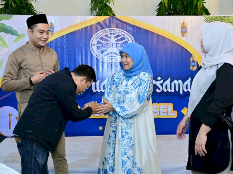 Wakil Wali Kota Makassar, Aliyah Mustika Ilham, menghadiri acara buka puasa bersama yang diselenggarakan Dewan Pimpinan Daerah (DPD) Association of the Indonesian Tours and Travel Agencies (ASITA) Sulawesi Selatan di House of Rewako, Makassar, Jumat (13/03/2026). @Jejakfakta/dok. Humas Pemkot Makassar