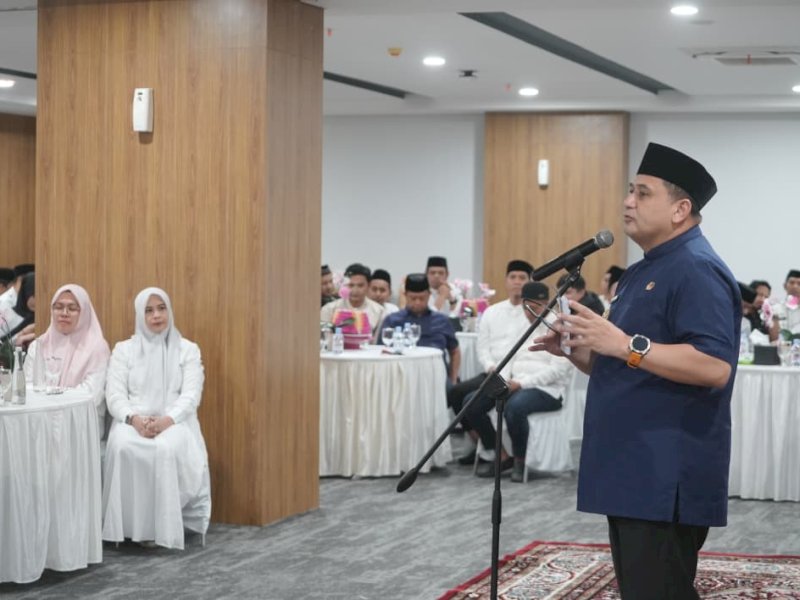 Wali Kota Makassar, Munafri Arifuddin, saat menghadiri acara buka puasa bersama Pemerintah Kota Makassar dan IKAPTK di Gedung Makassar Government Center (MGC), Jumat (13/03/2026). @Jejakfakta/dok. Humas Pemkot Makassar