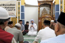 Safari Ramadan di Mariso, Wawali Makassar Aliyah Mustika Ilham Ajak Orang Tua Awasi Penggunaan Media Sosial Anak
