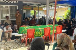 Bupati Irwan Lepas Jenazah H. Sjamsul Bachrie, Sesepuh Wotu yang Dikenal Penuh Pengabdian