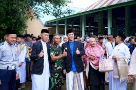 Bupati Yusran Shalat Id di Pegunungan, Warga: "Beliau Dekat dengan Kami"