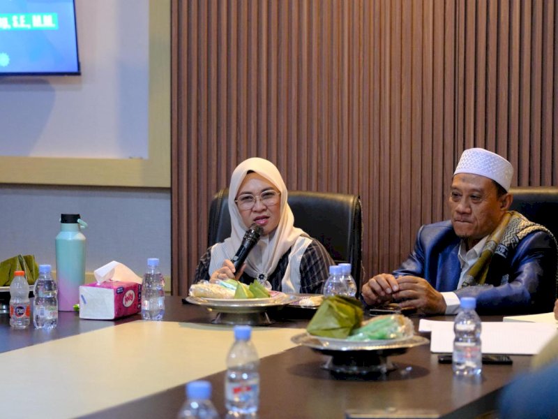 Bupati Gowa, Sitti Husniah Talenrang,  saat silaturahmi bersama Pimpinan Daerah Muhammadiyah Gowa di Pusat Dakwah Muhammadiyah (Pusdam) Gowa, Jumat (27/3/2026). @Jejakfakta/dok. Humas Pemkab Gowa
