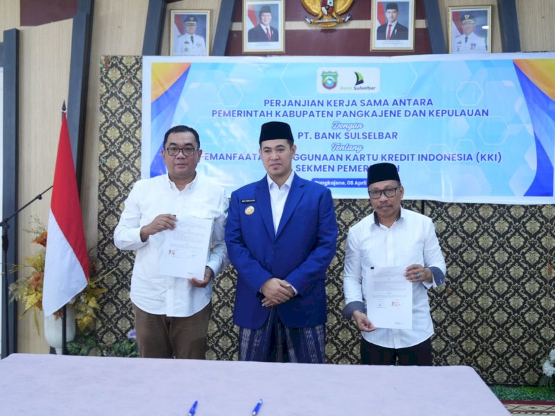 Penandatanganan Perjanjian Kerjasama Pemerintah Kabupaten Pangkajene dan Kepulauan dengan PT. Bank Sulselbar tentang Pemanfaatan Penggunaan Kartu Kredit Indonesia (KKI) Pada Segmen Pemerintahan. @jejakfaktacom/Humas Pemda Pangkep
