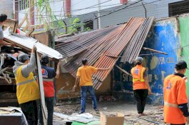 Penertiban Humanis PKL di Pusat Kota Makassar, 15 Lapak Ditata Tanpa Konflik