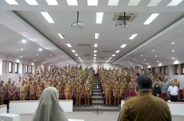 Munafri &ldquo;Semprot&rdquo; Lurah Tak Disiplin: Jangan Jadi Raja Kecil, Semua Harus Harmoni Layani Warga