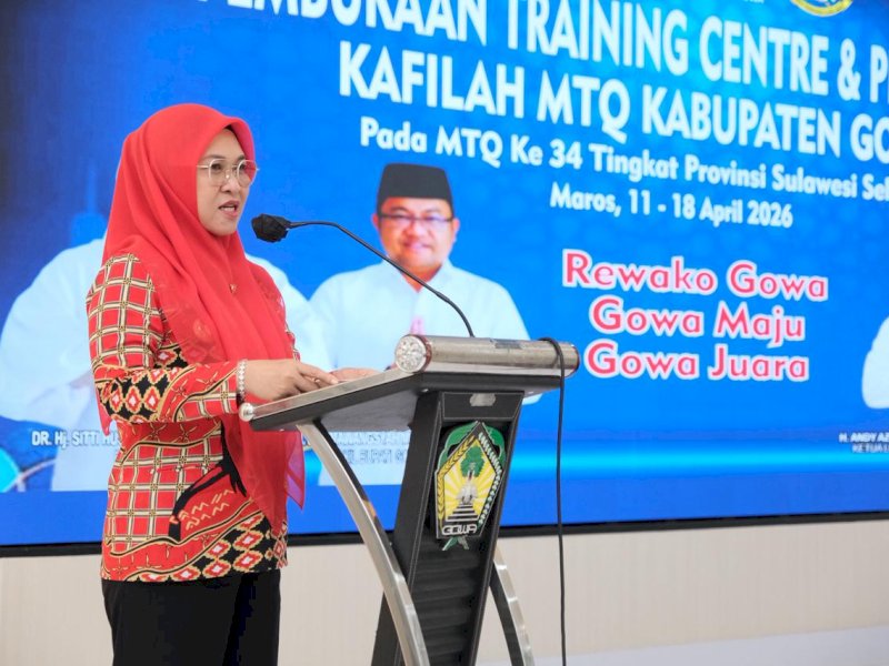 Bupati Gowa, Sitti Husniah Talenrang, saat membuka Training Centre dan melepas kafilah di Baruga Tinggimae, Rumah Jabatan Bupati Gowa, Kamis (9/4/2026). @Jejakfakta/dok. Humas Pemkab Gowa