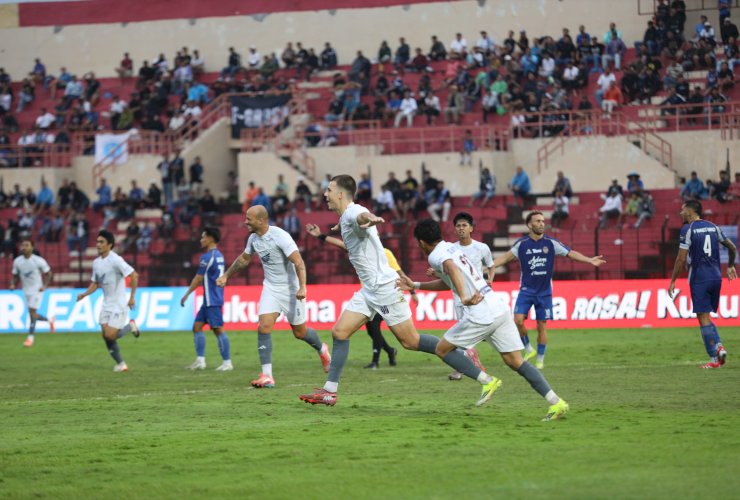 Dramatis di Bantul! Gol Menit 90+9 PSM Makassar Bungkam PSIM Yogyakarta 2-1