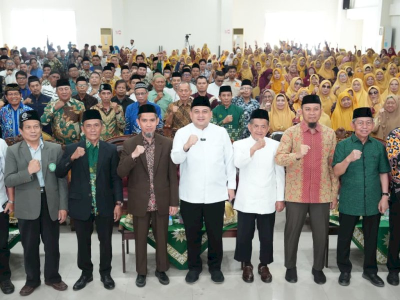 Wali Kota Makassar, Munafri Arifuddin, saat menghadiri kegiatan Syawalan 1447 H yang digelar Pimpinan Daerah Muhammadiyah Kota Makassar di Gedung BBPMP Sulsel, Jalan AP Pettarani, Minggu (12/4/2025). @Jejakfakta/dok. Humas Pemkot Makassar