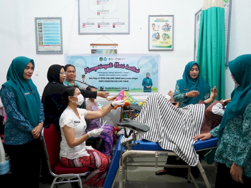 Tim Penggerak PKK Kabupaten Luwu Timur bersama Dinas Kesehatan dengan menghadirkan layanan deteksi dini kanker leher rahim (serviks) secara gratis bagi masyarakat di Puskesmas Malili, Selasa (21/04/2026). @Jejakfakta/dok. Humas Pemkab Lutim 