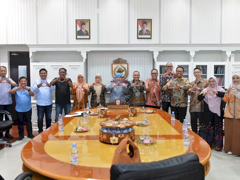 Wakil Wali Kota Makassar, Aliyah Mustika Ilham, saat menerima audiensi jajaran IAI Sulsel di Ruang Rapat Wakil Wali Kota Makassar, Jumat (24/4/2026). @Jejakfakta/dok. Humas Pemkot Makassar
