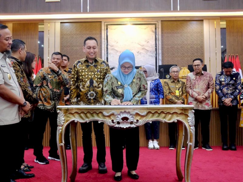 Bupati Gowa, Sitti Husniah Talenrang, saat menghadiri Rapat Koordinasi Optimalisasi Kerja Sama Pemerintah Daerah yang digelar di Kantor Gubernur Sulawesi Selatan, Makassar, Rabu (29/4/2026). @Jejakfakta/dok. Humas Pemkab Gowa 