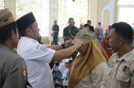 Tangis Haru Iringi Keberangkatan 28 Jamaah Haji Luwu Timur, Bupati Irwan Titip Pesan Spiritual