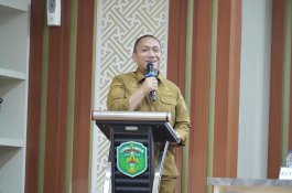 Bupati Irwan Tegaskan Harga Gabah Petani Luwu Timur Tak Boleh Dibeli di Bawah Rp6.500