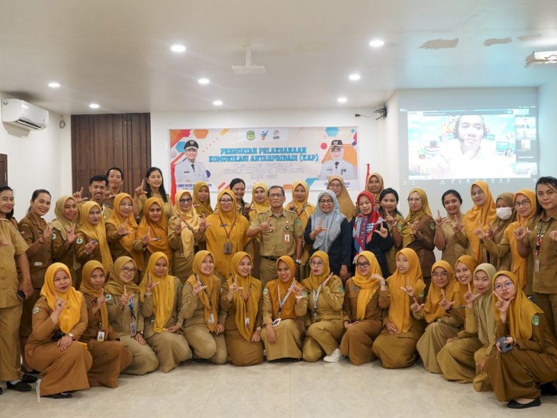 Kepala Dinas Kesehatan Luwu Timur, dr. Adnan D. Kasim, saat menghadiri kegiatan Penguatan Komunikasi Antarpribadi (KAP) yang digelar Dinas Kesehatan Kabupaten Luwu Timur di Aula Wisma Trans, Selasa (12/05/2026). @Jejakfakta/dok. Istimewa