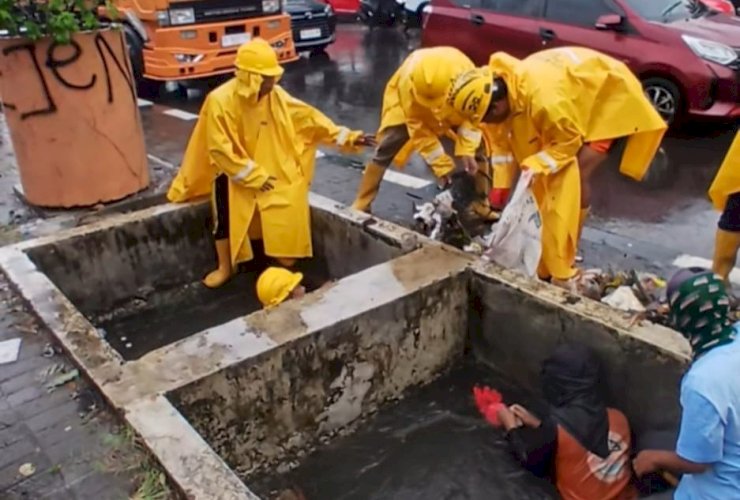 Satgas Drainase Bergerak Cepat, Genangan di Titik Viral Pettarani Berhasil Surut