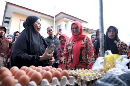 Bupati Gowa Tinjau Pasar Murah, Harga Sembako Ditekan Jelang Iduladha