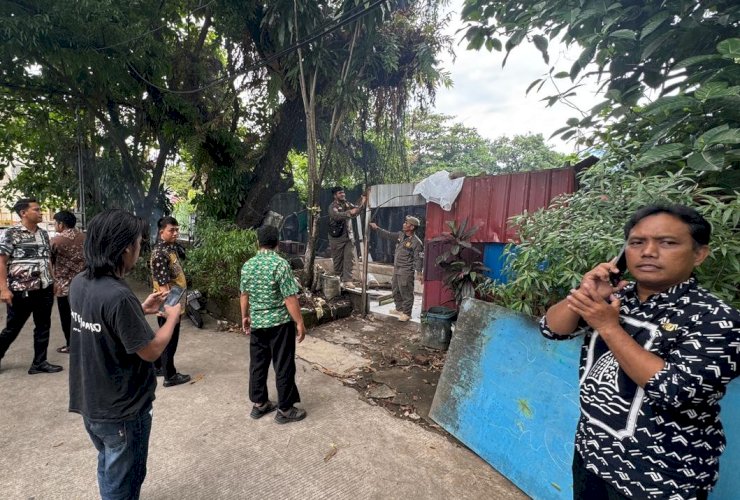 Lapak 25 Tahun di Atas Drainase Akhirnya Ditertibkan, Ujung Pandang Kembalikan Fungsi Fasum di Jalan Kartini