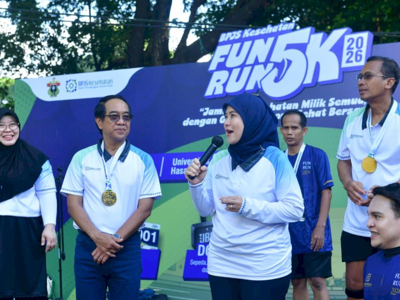 Wakil Wali Kota Makassar, Aliyah Mustika Ilham menghadiri kegiatan fun run 5 kilometer (5K) yang digelar BPJS Kesehatan bersama Universitas Hasanuddin dalam program &ldquo;BPJS Kesehatan Masuk Kampus&rdquo;, Jumat (22/5/2026). @Jejakfakta/dok. Humas Pemkot Makassar