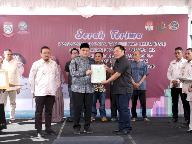 Wali Kota Makassar, Munafri Arifuddin, saat menghadiri penyerahan PSU dari sejumlah pengembang, termasuk PT Gowa Makassar Tourism Development (GMTD), di Perumahan Taman Kahyangan, Tanjung Bunga, Jumat (22/5/2026). @Jejakfakta/dok. Humas Pemkot Makassar