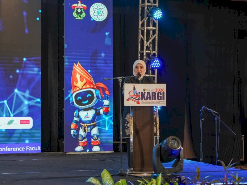 Wakil Wali Kota Makassar, Aliyah Mustika Ilham, saat menghadiri dan membuka The 13th National Symposium of the Indonesian Association of Dentomaxillofacial Radiology (SIMNAS IKARGI XIII) yang dirangkaikan dengan The 3rd International Joint Conference 2026 antara Fakultas Kedokteran Gigi Universitas Hasanuddin dan Niigata University Jepang,  di Macora Ballroom Hotel The Rinra Makassar, Jumat (5/6/2026). @Jejakfakta/dok. Humas Pemkot Makassar