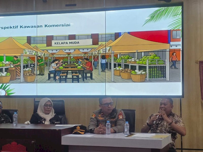 Sosialisasi relokasi pedagang kelapa muda di samping RRi di Kantor PD Pasar, Kamis (11/6/2026). @Jejakfakta/dok. Humas Pemkot Makassar