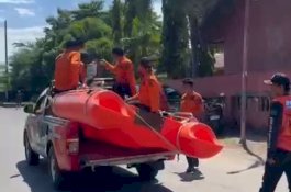 Tak Kenal Libur, BPBD Makassar Bersihkan Gunungan Sampah di Kanal Kandea, Usulkan Komunitas Pecinta Kanal