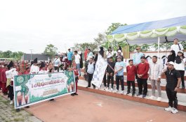 Pemkab Gowa Perkuat Syiar Islam, Darmawangsyah Muin Buka Jalan Sehat Pawai Muharram 1448 H