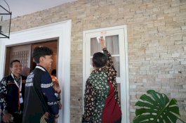 Munafri Jadi Responden Pertama Sensus Ekonomi 2026 di Makassar, Ajak Warga Berpartisipasi Demi Data Pembangunan yang Akurat