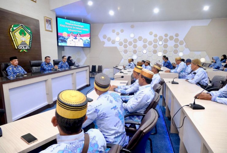 Sekda Gowa Lepas KTNA ke PENAS XVII Gorontalo, Minta Petani dan Nelayan Jadi Duta Produk Unggulan Daerah