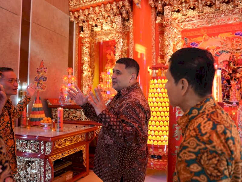 Wali Kota Makassar, Munafri Arifuddin, saat menghadiri Peresmian Cetiya Zhen An Kong "Sam Ong Hu" di Jalan Pangeran Diponegoro, Sabtu (13/6/2026). @Jejakfakta/dok. Humas Pemkot Makassar