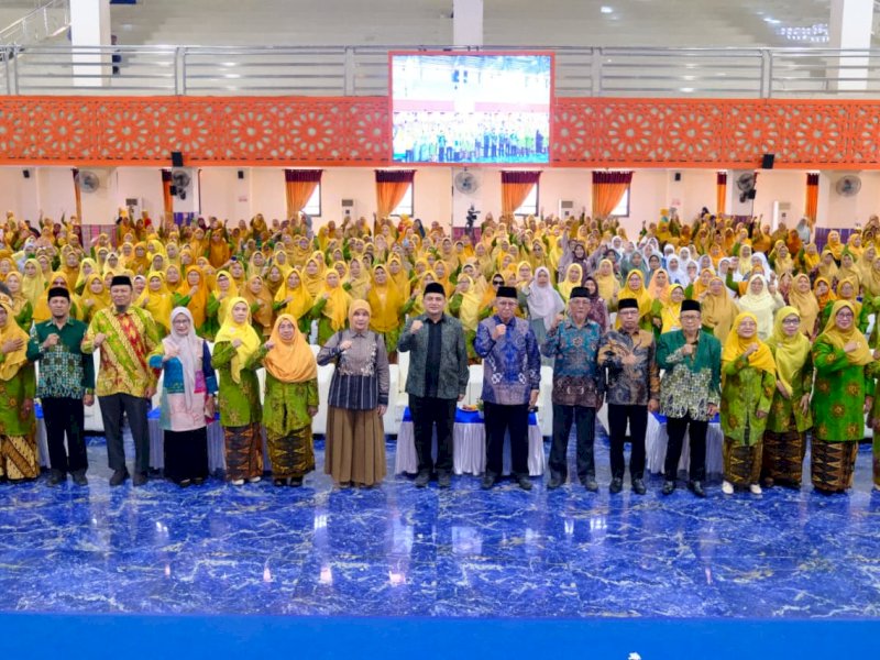 Wali Kota Makassar, Munafri Arifuddin, bersama Wakil Wali Kota Aliyah Mustika Ilham, saat menghadiri Resepsi Milad ke-109 Pimpinan Daerah Aisyiyah Kota Makassar di Balai Sidang Muktamar Universitas Muhammadiyah Makassar, Sabtu (27/6/2026). @Jejakfakta/dok. Humas Pemkot Makassar