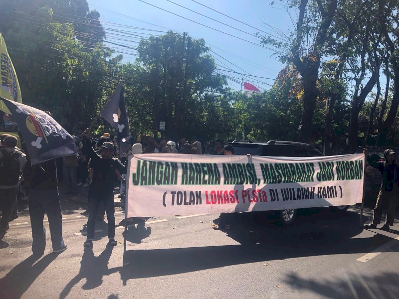 Warga yang tergabung dalam Gerakan Rakyat Menolak (GERAM) PLTSa saat melakukan aksi beberapa waktu lalu. @Jejakfakta/dok. Istimewa