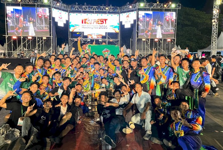 Harumkan Nama Lutim, Marching Band Ponpes Nurul Junaidiyah Lauwo Juara Umum di MIMFEST 2026