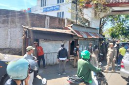 Penataan Telkomas Berjalan Damai, Pedagang Bongkar Lapak Secara Mandiri